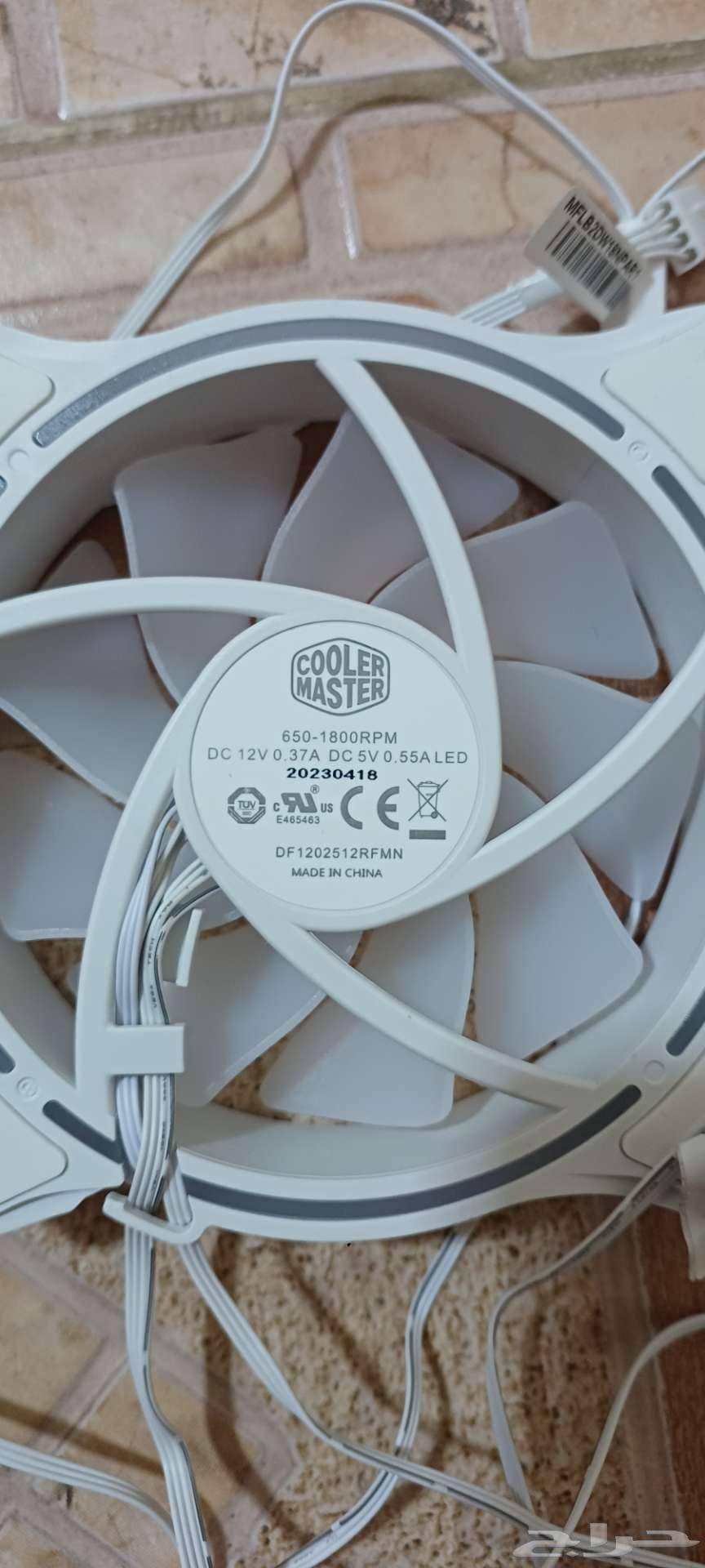للبيع طقم مراوح عدد 3 موديل Cooler Master MF120 لون أبيض64536529612802111