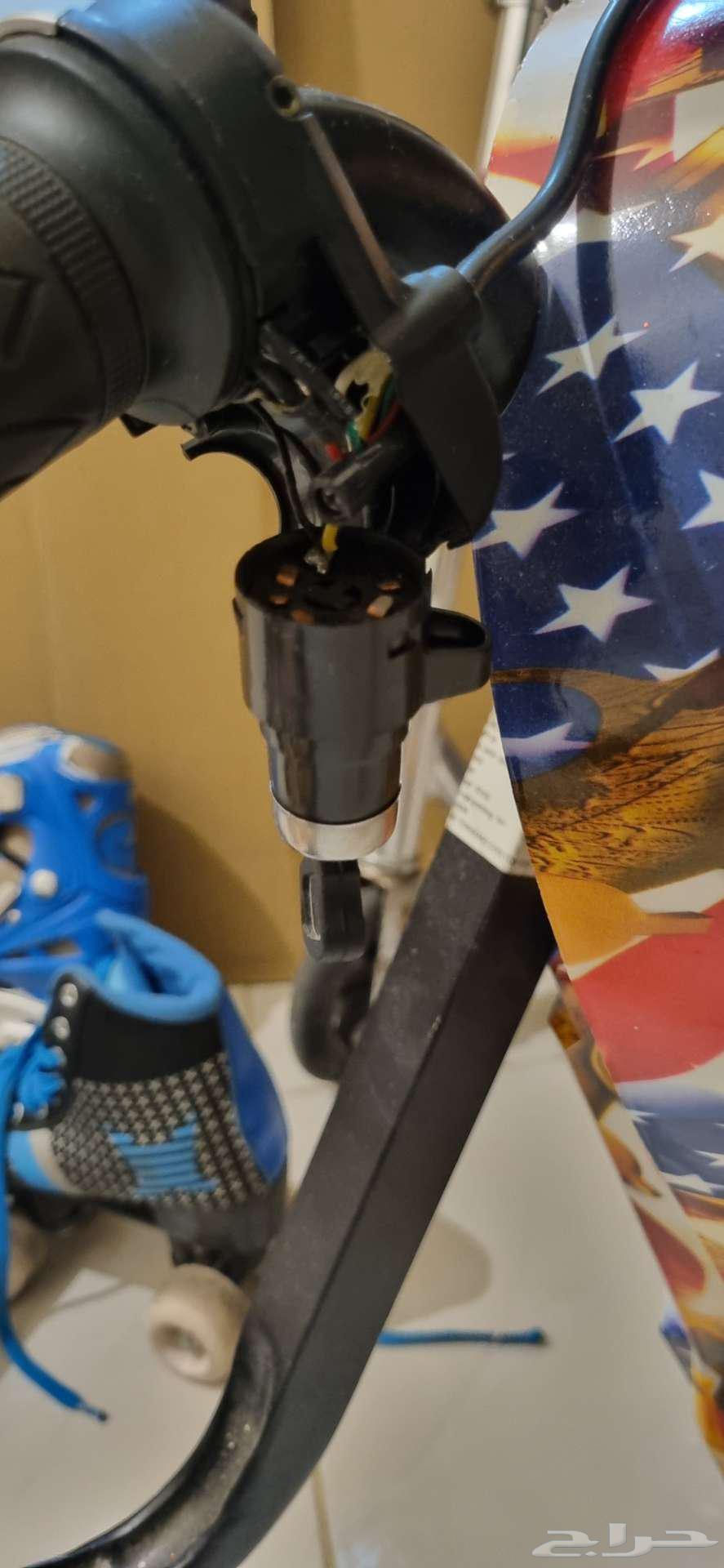 سكوتر كهربائي وحذاء تزلج او باتيناج وسكوتر للأطفال64536641086979113