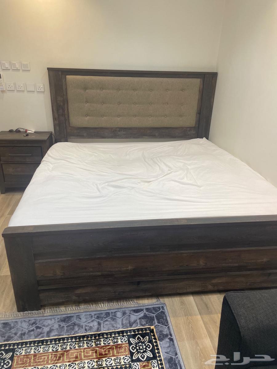 يوجد اثاث قديم وجديد64536252029953111