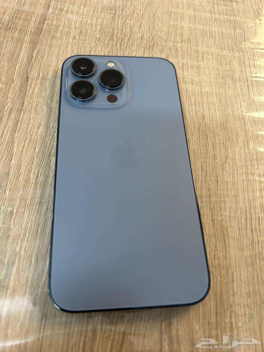 ايفون برو 13 - 256 جيجا -بطارية 93 بحالة ممتازة ازرق64538707246466112