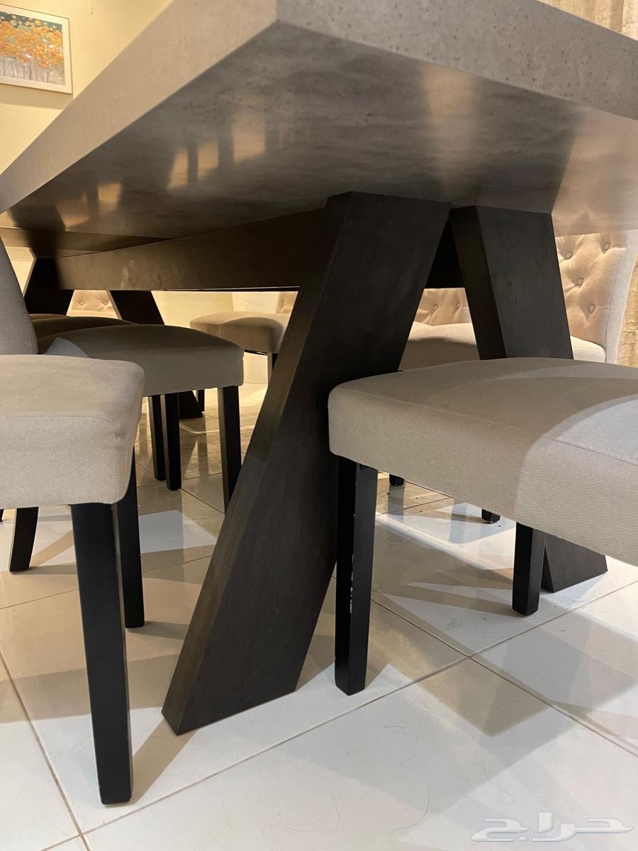 طاولة طعام 10 اشخاص كبيرة وجودة عالية64540167227394113