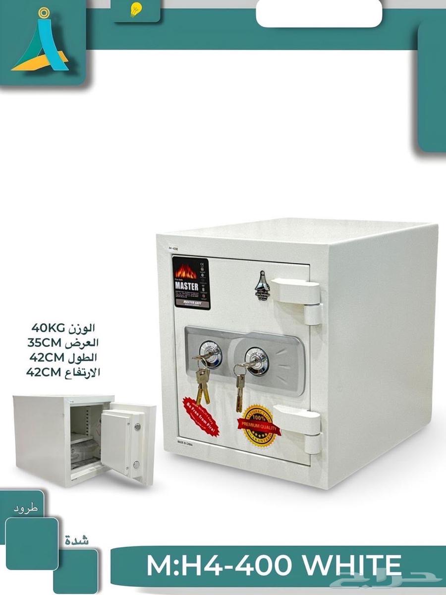 خزنة كبير 105 كيلو و اكثر من و صغير برضو موجود في توصيل64541051218946111