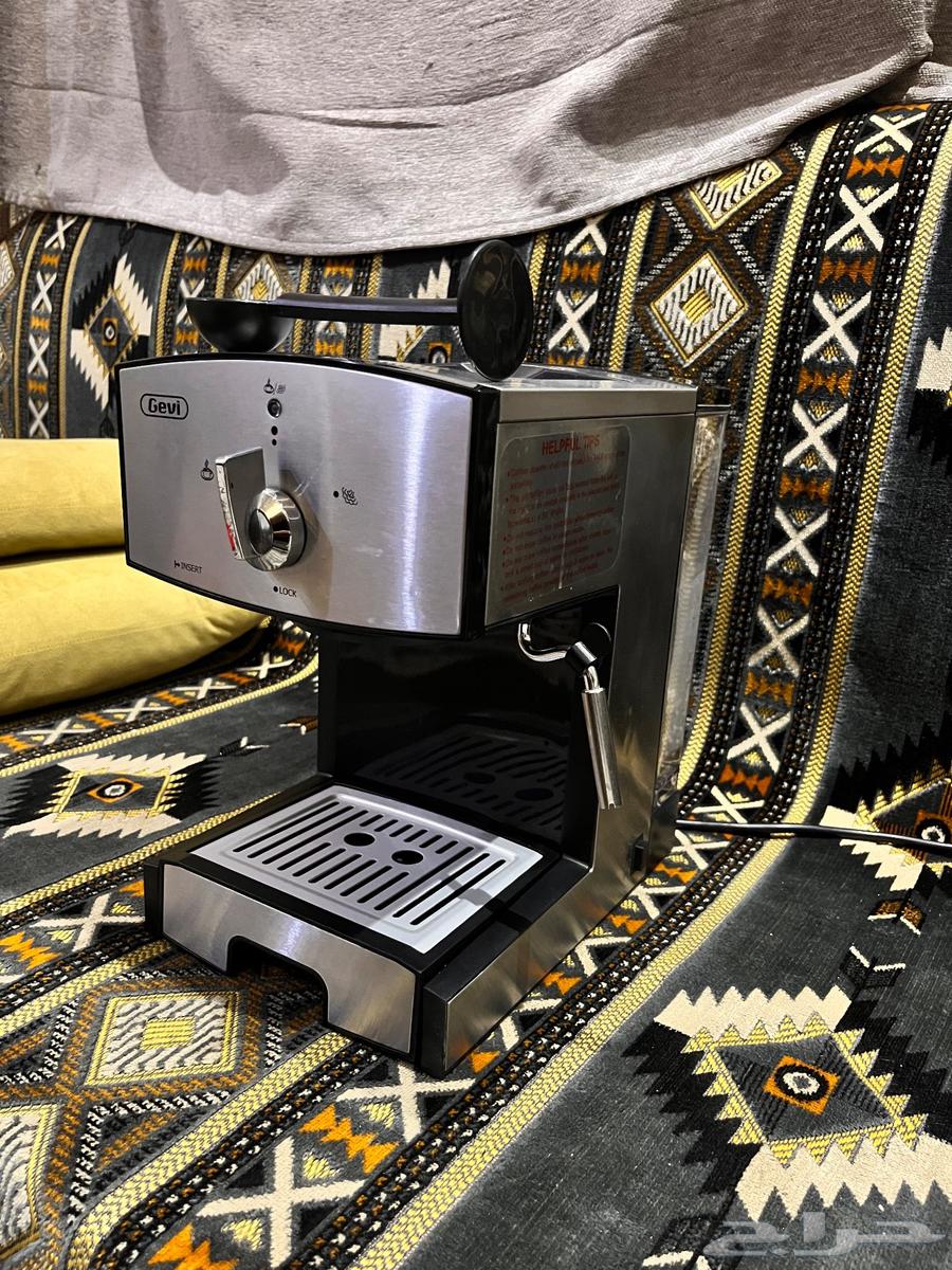 ماكينة قهوة Gevi بحالة ممتازة للبيع64541579818113110