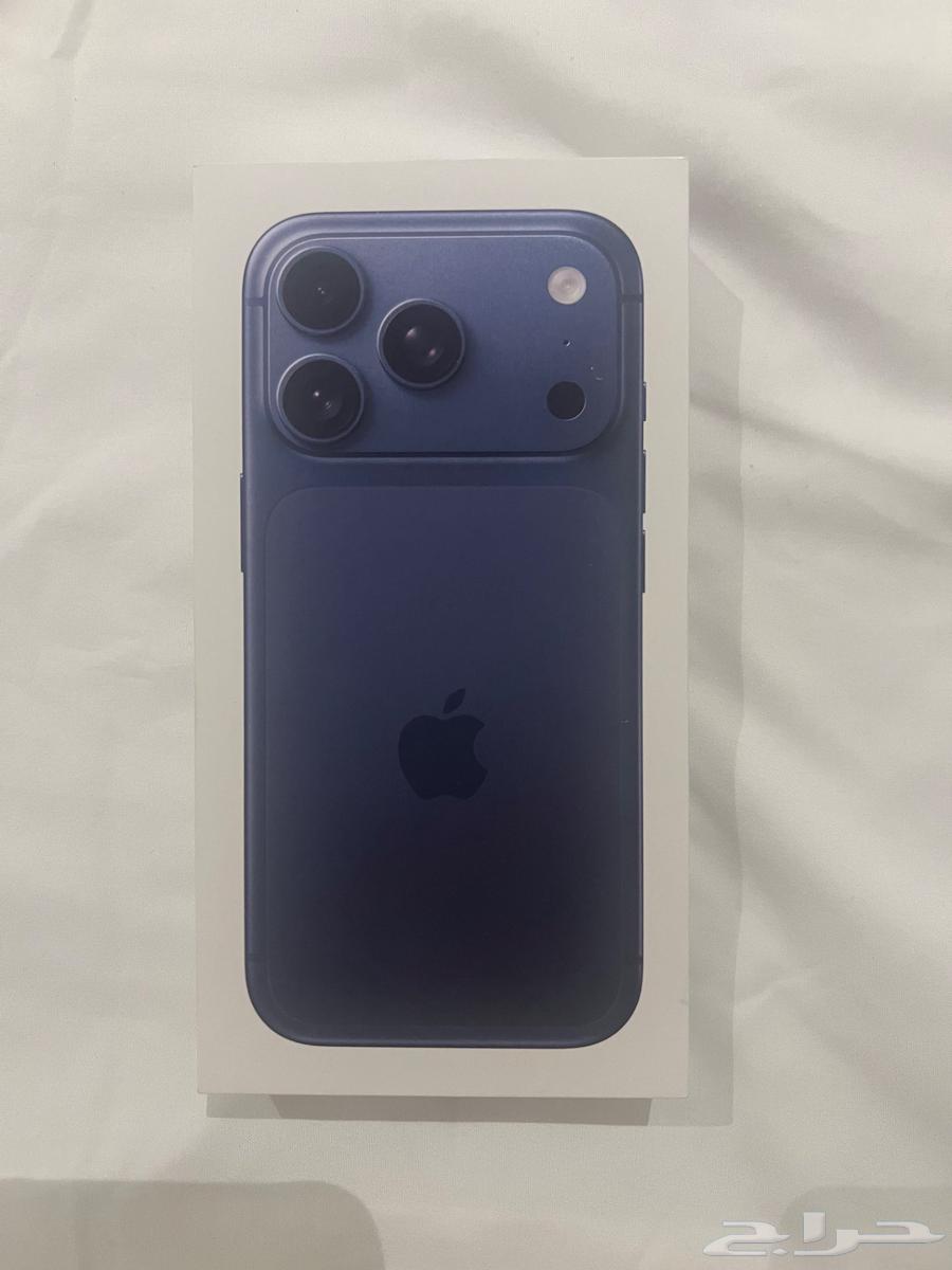 للبيع iPhone 17 Pro   اللون الأزرق الغامق (Deep Blue)64542969522305111