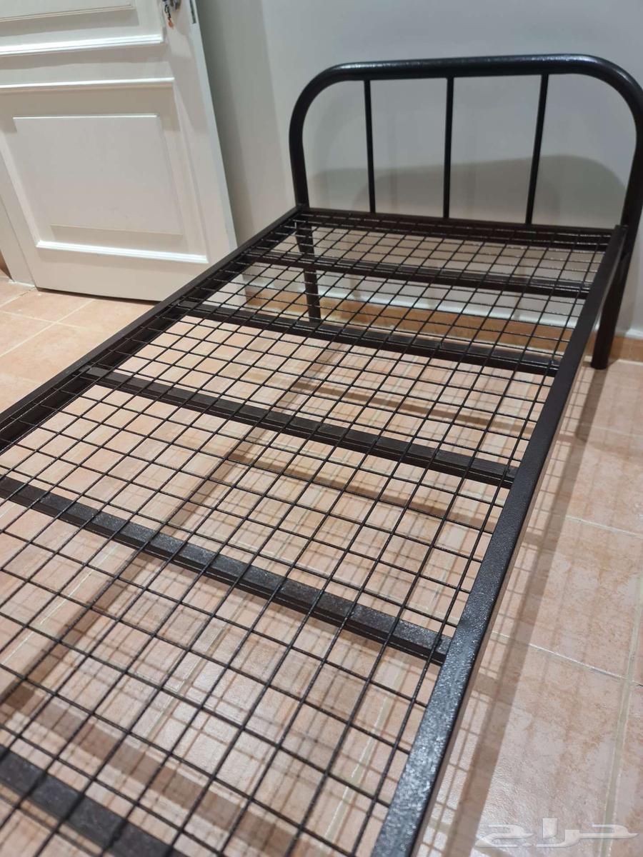 سرير نفر لون اسود64542997841667112