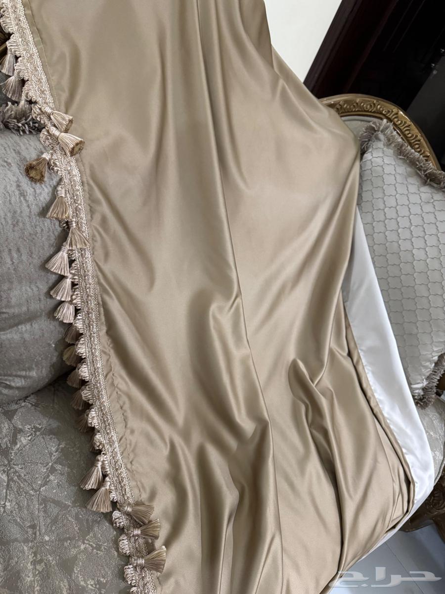 كنب ضيوف للبيع مع ستارة64543139385858114