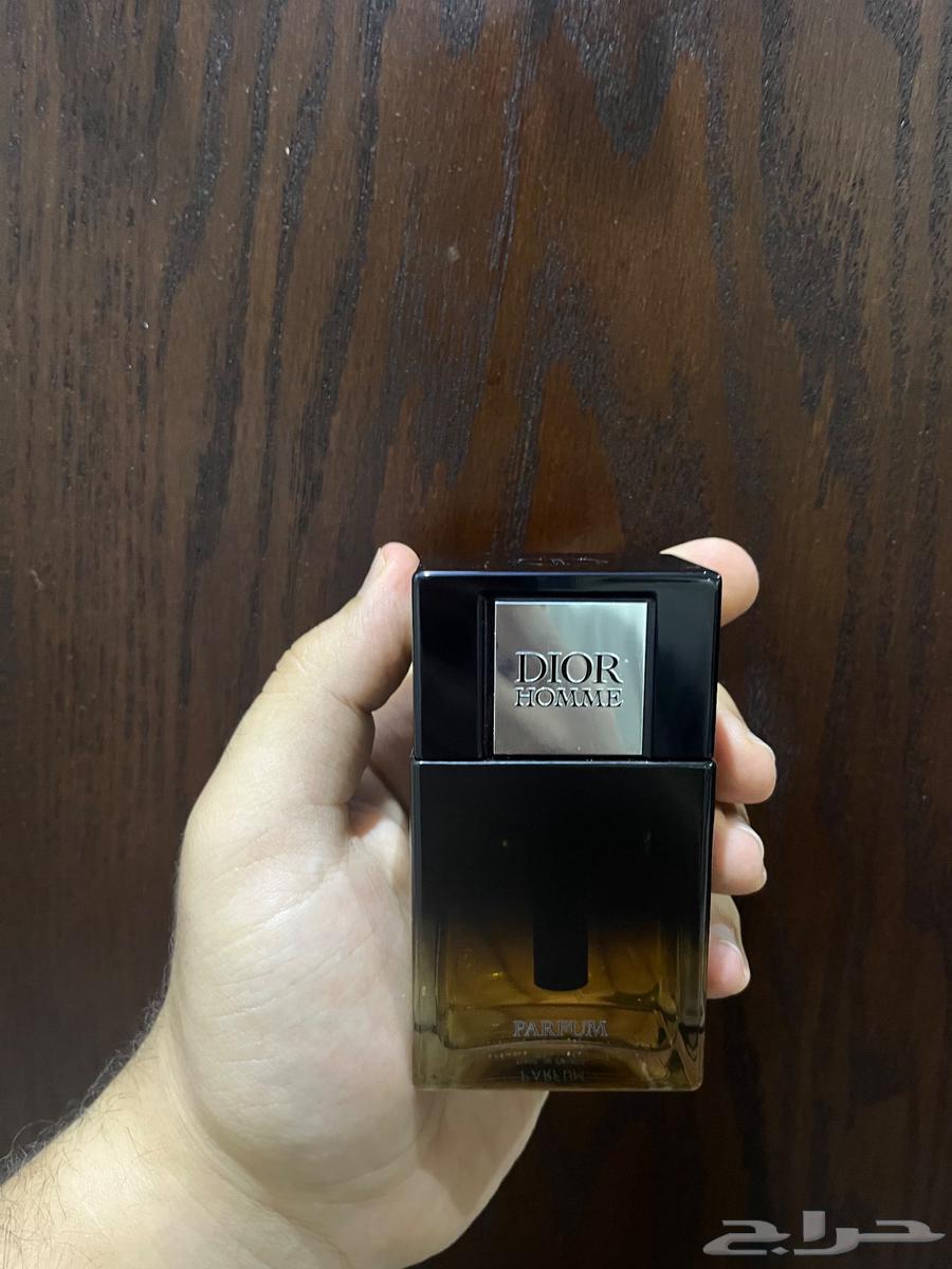 عطر ديور أوم بارفوم 75ml نسخه 2025   متبقي حول ال 75 بالمئه64543605598083111