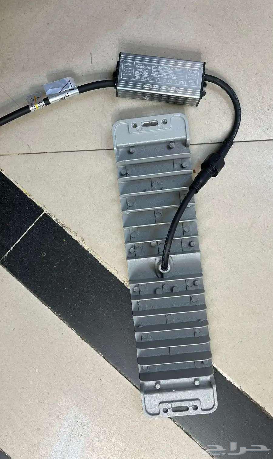 كشاف مظلة محطات بنزين64542757744002113