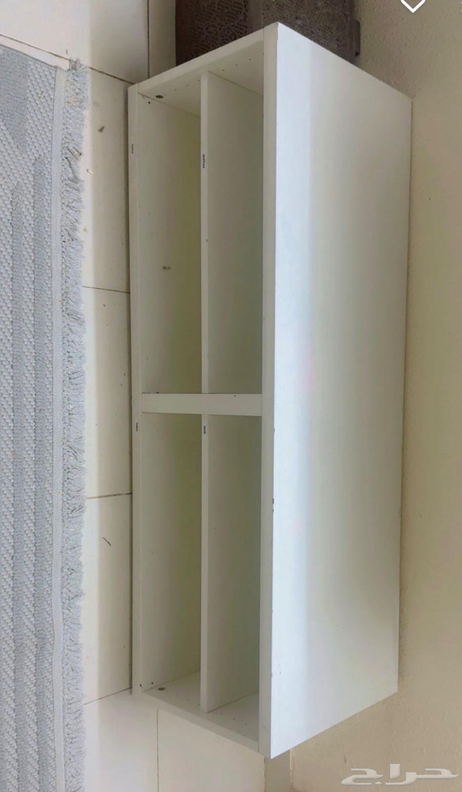 Table screen64543930749698111