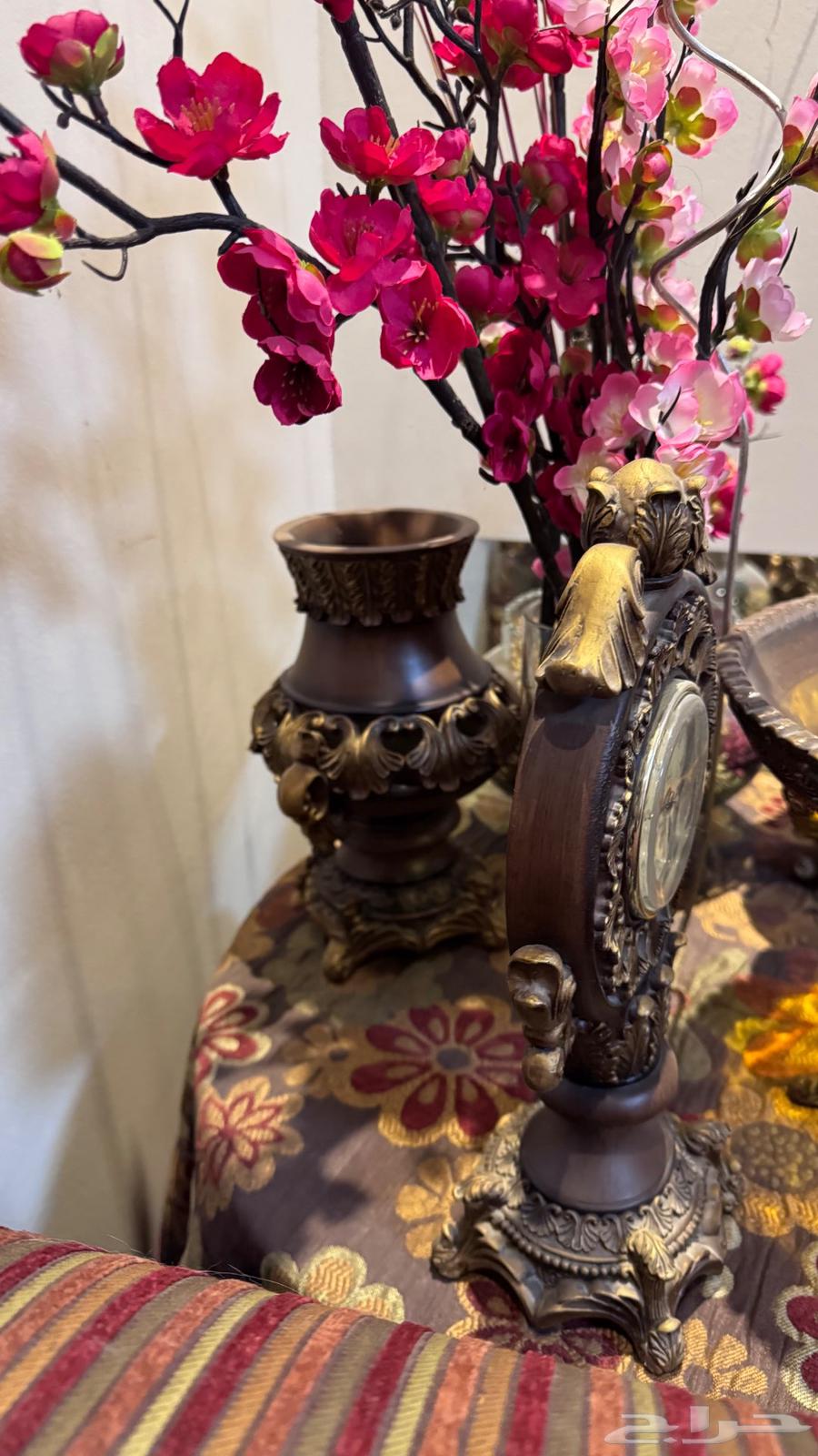 Sofas64543210577666111