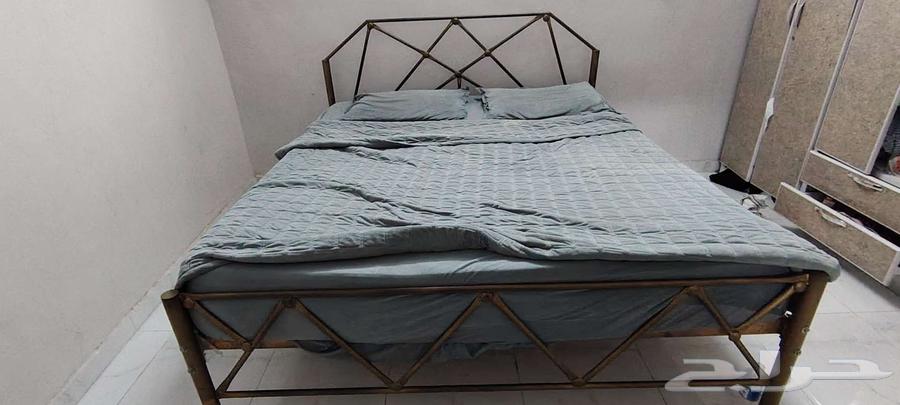 كرسي حديد نوم مع مرتبة مع لحاف وغطاء تسريحة64541934714754111