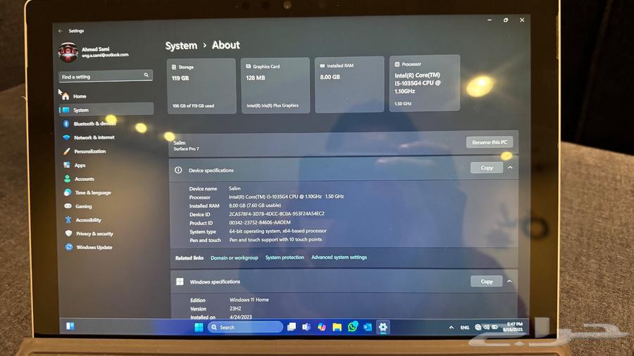 Microsoft Surface Pro 764543803583490112
