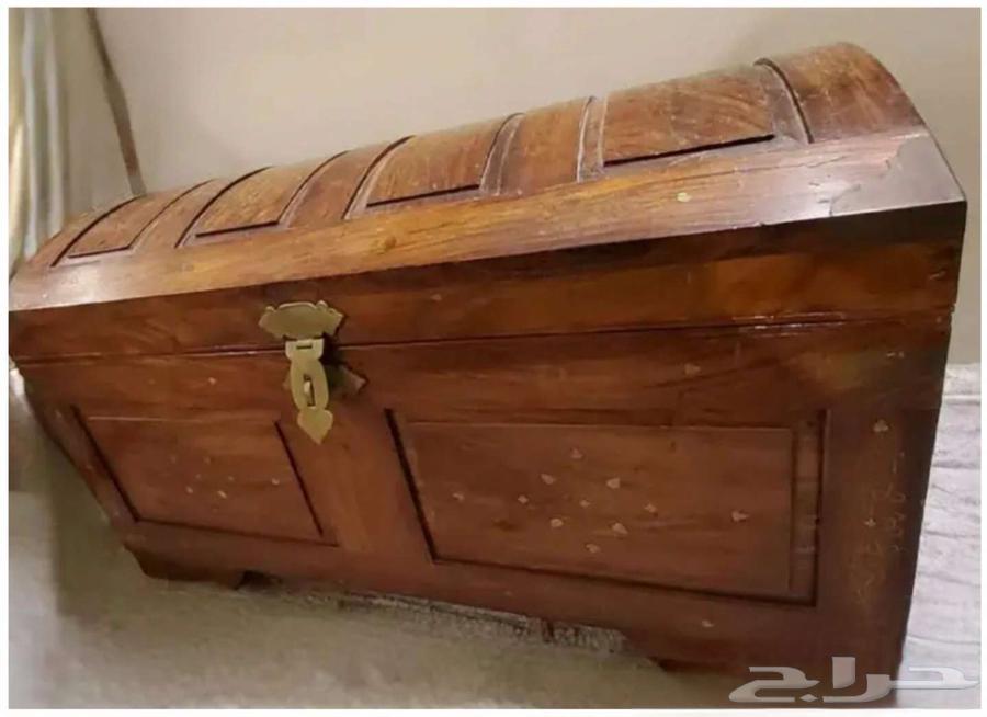 صندوق خشب قديم64538106044931110