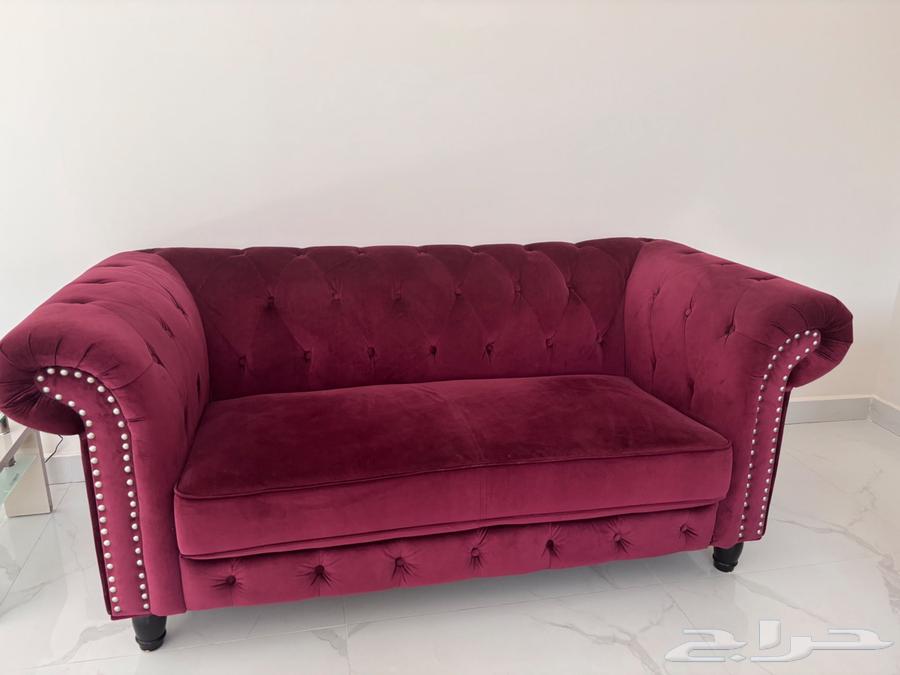 For sale, a set of classic modern sofa and dining table64536961664003111