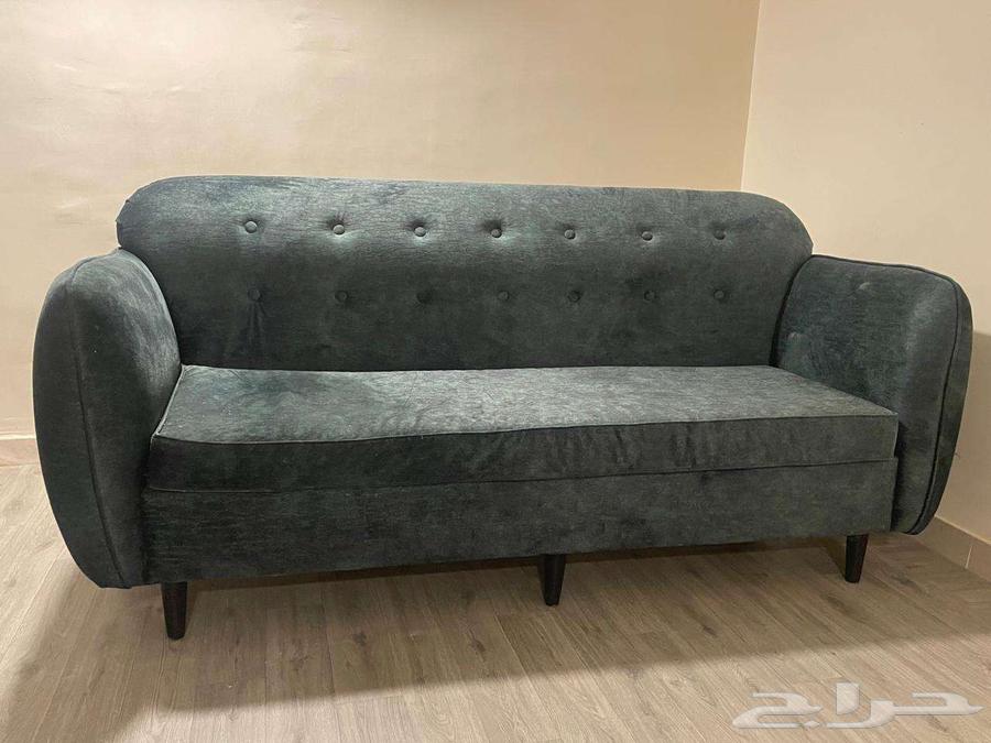 للبيع كنبة كلاسيكي64539344429827110