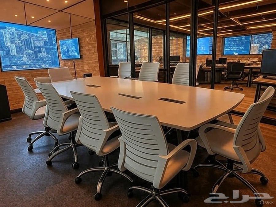 Luxurious meeting table available in large and medium sizes with delivery and installation64542600596353112