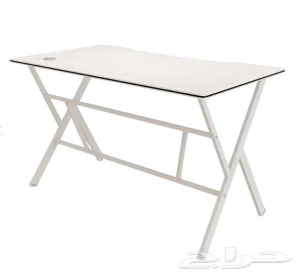 عرض اليوم الوطني طاولة 140 سم مع كرسي قيمينق (جديد)64548224669443111