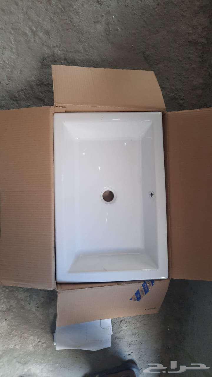 كراسي حمام و اغطية كراسي و شطافة كلها فاخرة و جديدة64546253421825112