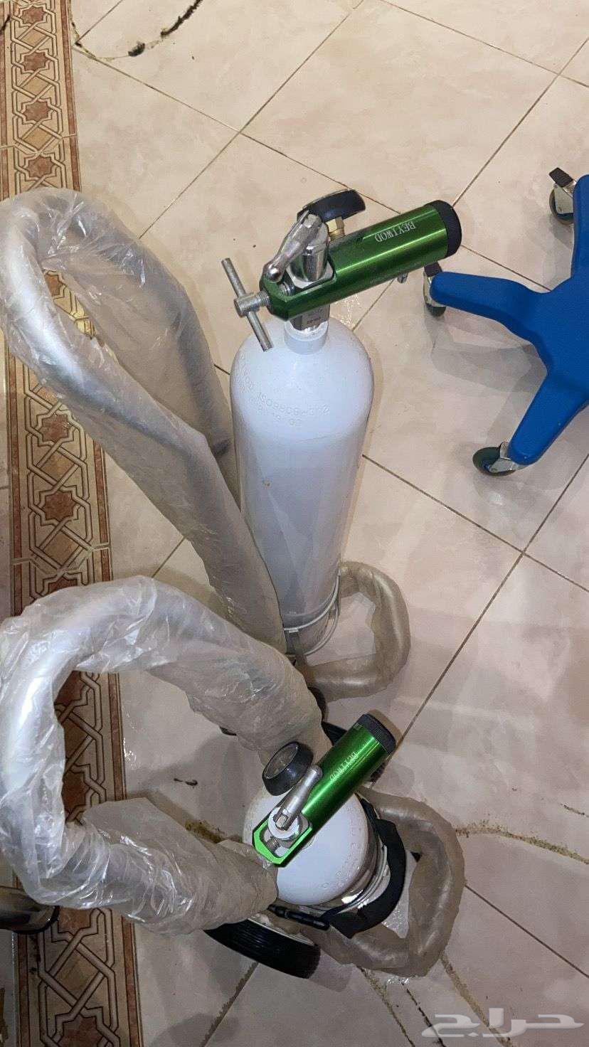 جهاز قياس الضغط والقلب وانبوب اكسجين64548631527809112