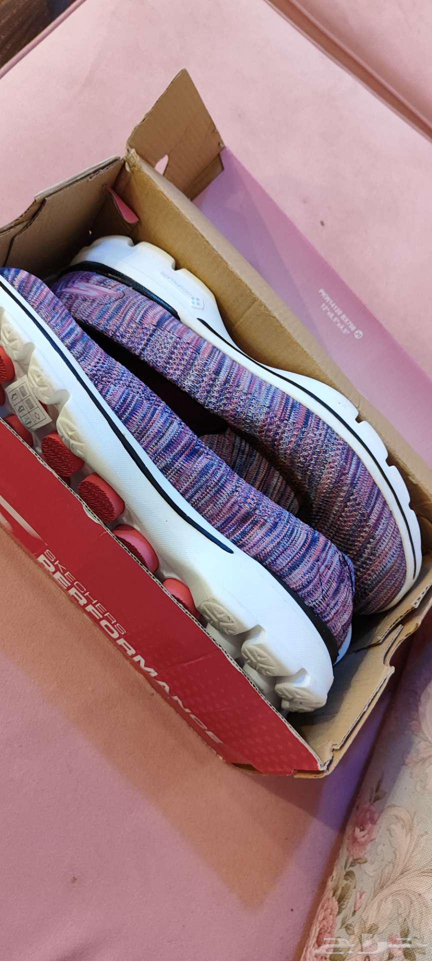 جزمة ماركة سكتشرز اصلية   مرتبة سرير دبل64551047142915112