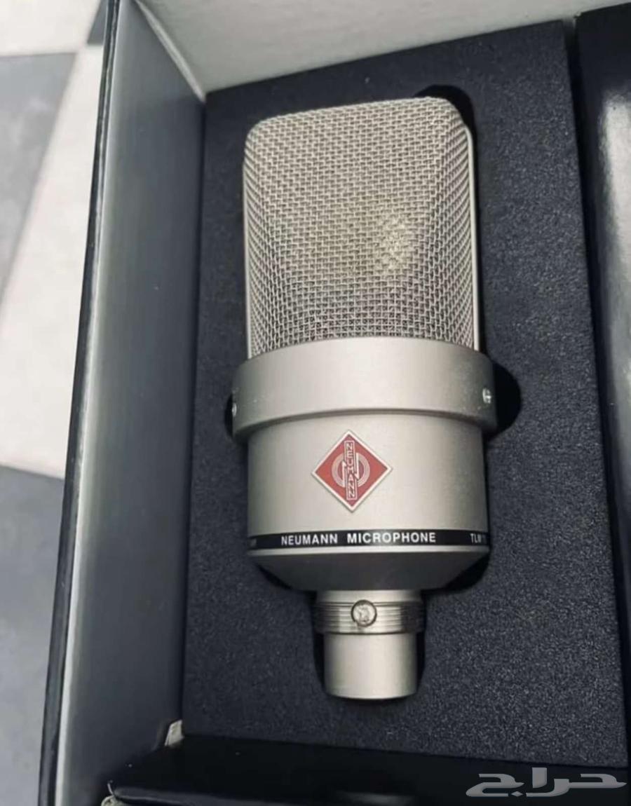 مايك نيومان Neumann TLM 103 شبه جديد64557628969346110