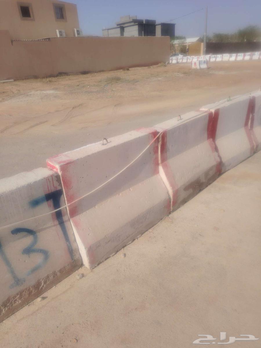حواجز خرسانيه64545587835651110