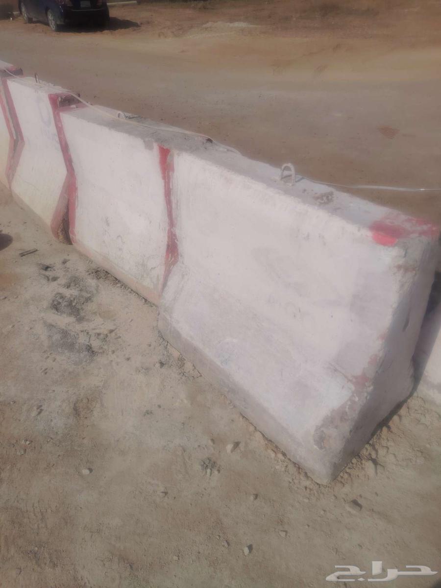 حواجز خرسانيه64545587835651111