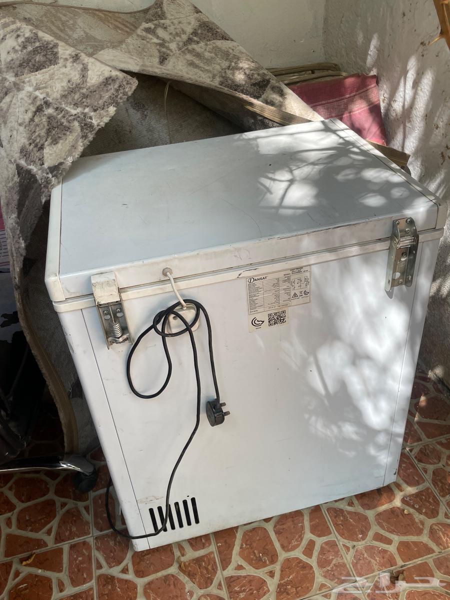 Refrigerator, freezer, tables and other items64523823814915111