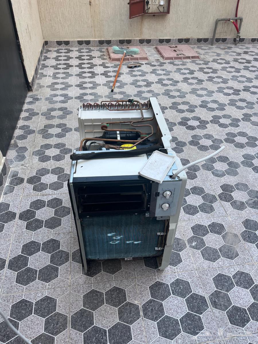 Gree 24 Window Air Conditioner and Sharp Automatic Washing Machine64546748941570114