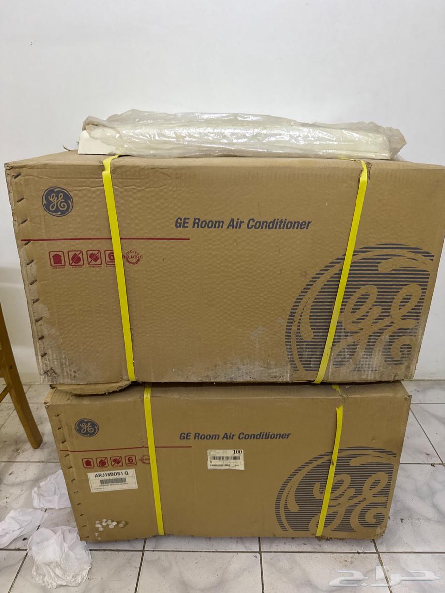 مجلس جديد للبيع مع الستارة والطاولات64547263191939113