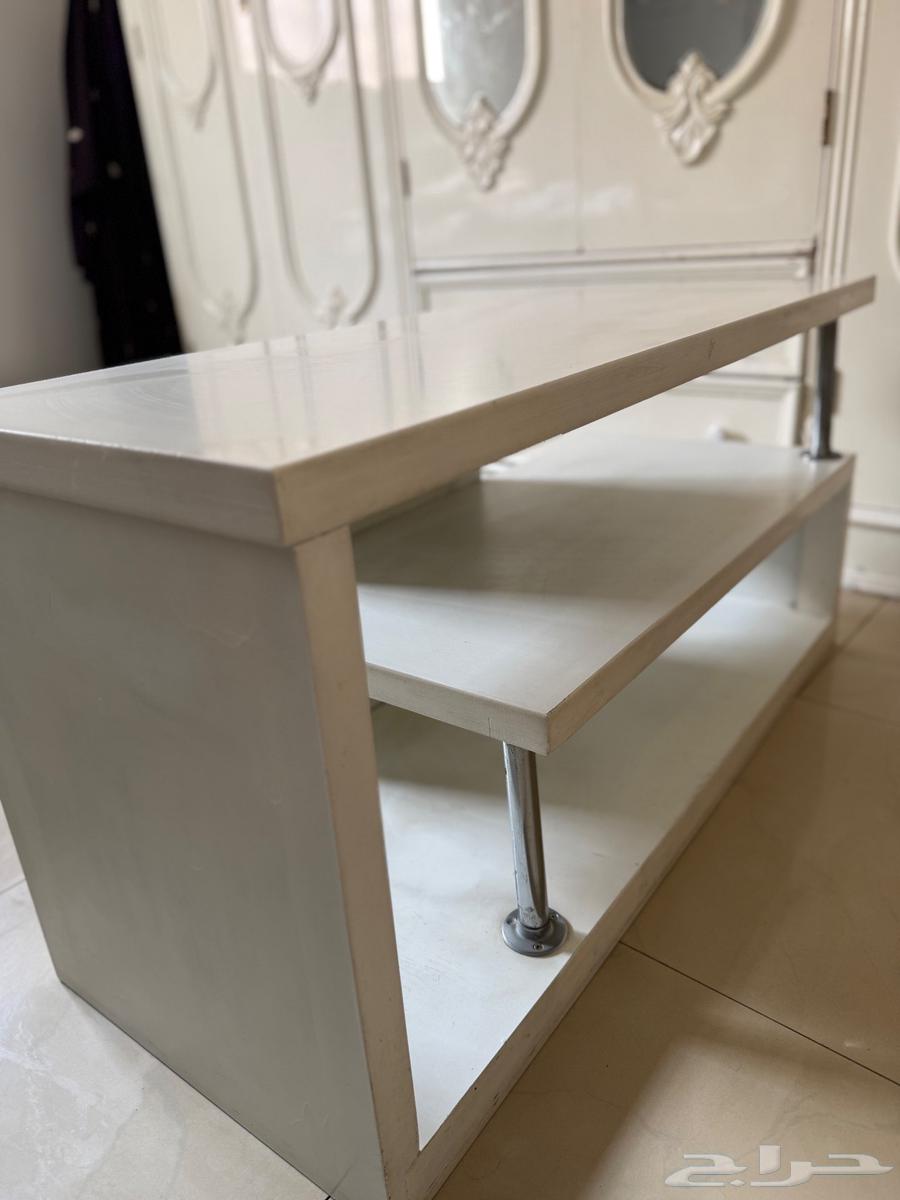 طاولة تلفزيون ابيض64496502307715111