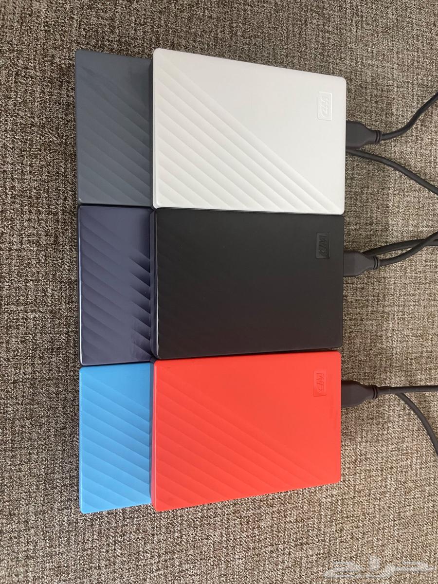 قرص صلب 4T العدد 5 مع حافظات هارد ومشغل أقراص خارجي64549401403523110