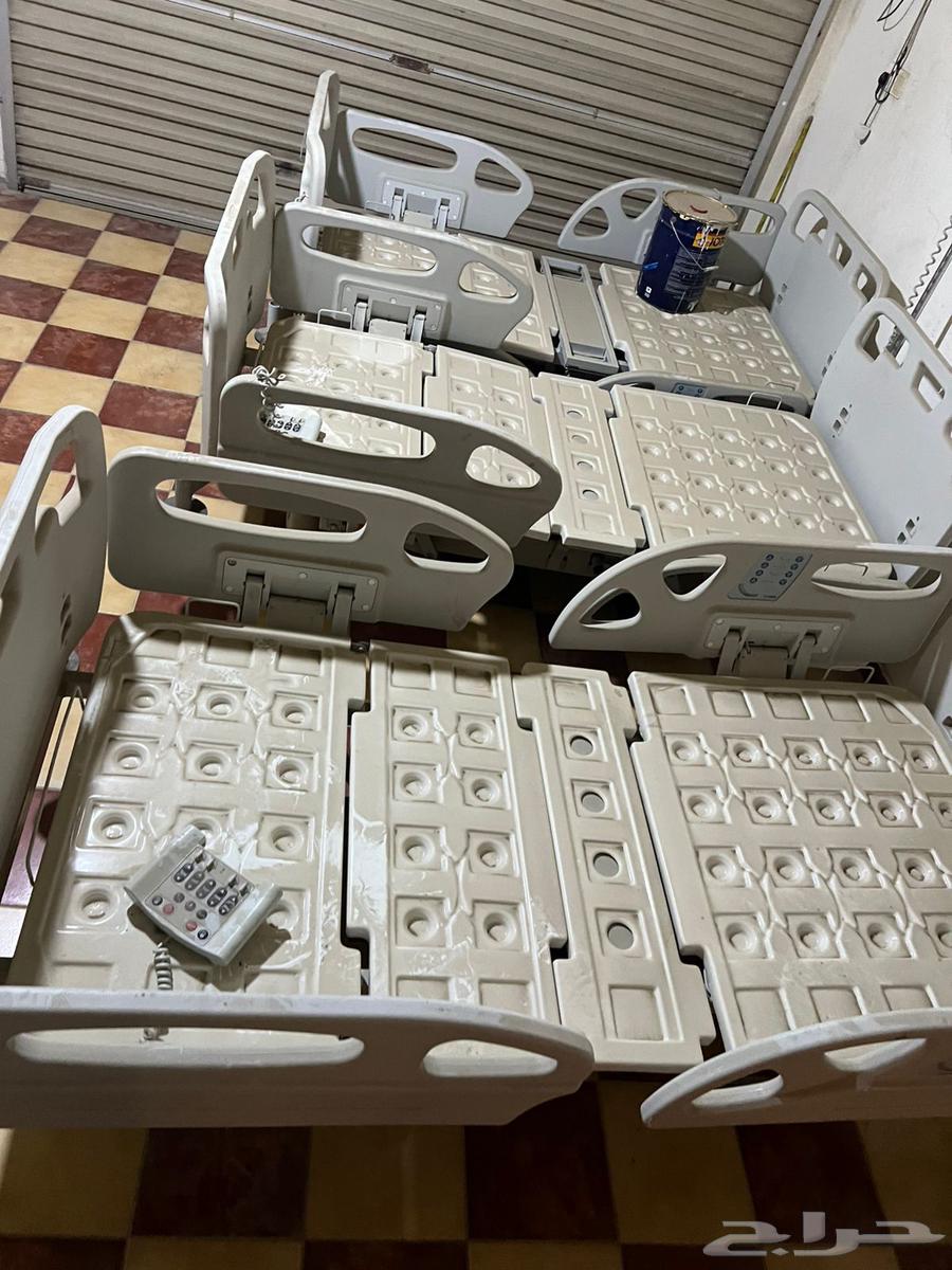 للبيع 3 أس ر ة طبية بحالة ممتازة64550560149633112