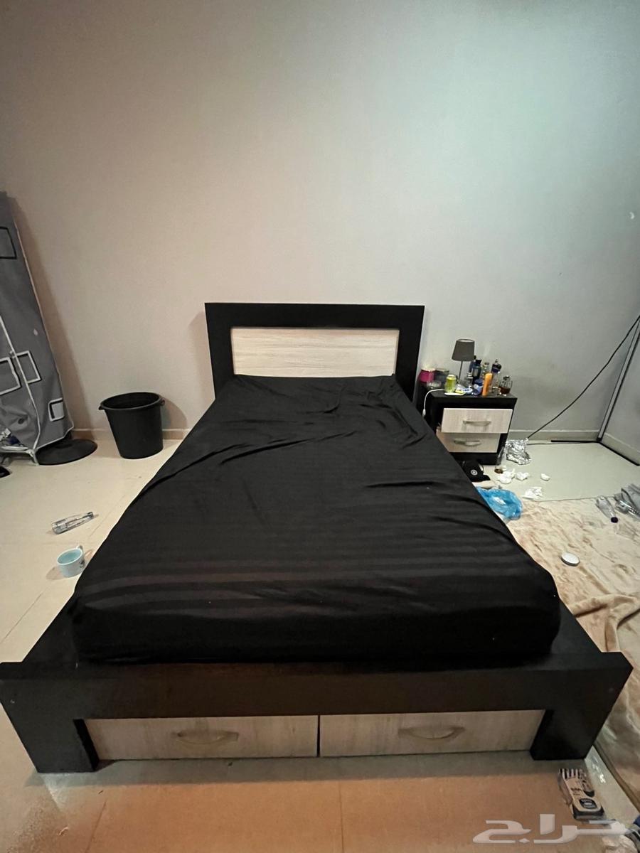 سرير نفر ونص مع كمدينة64551661865474112