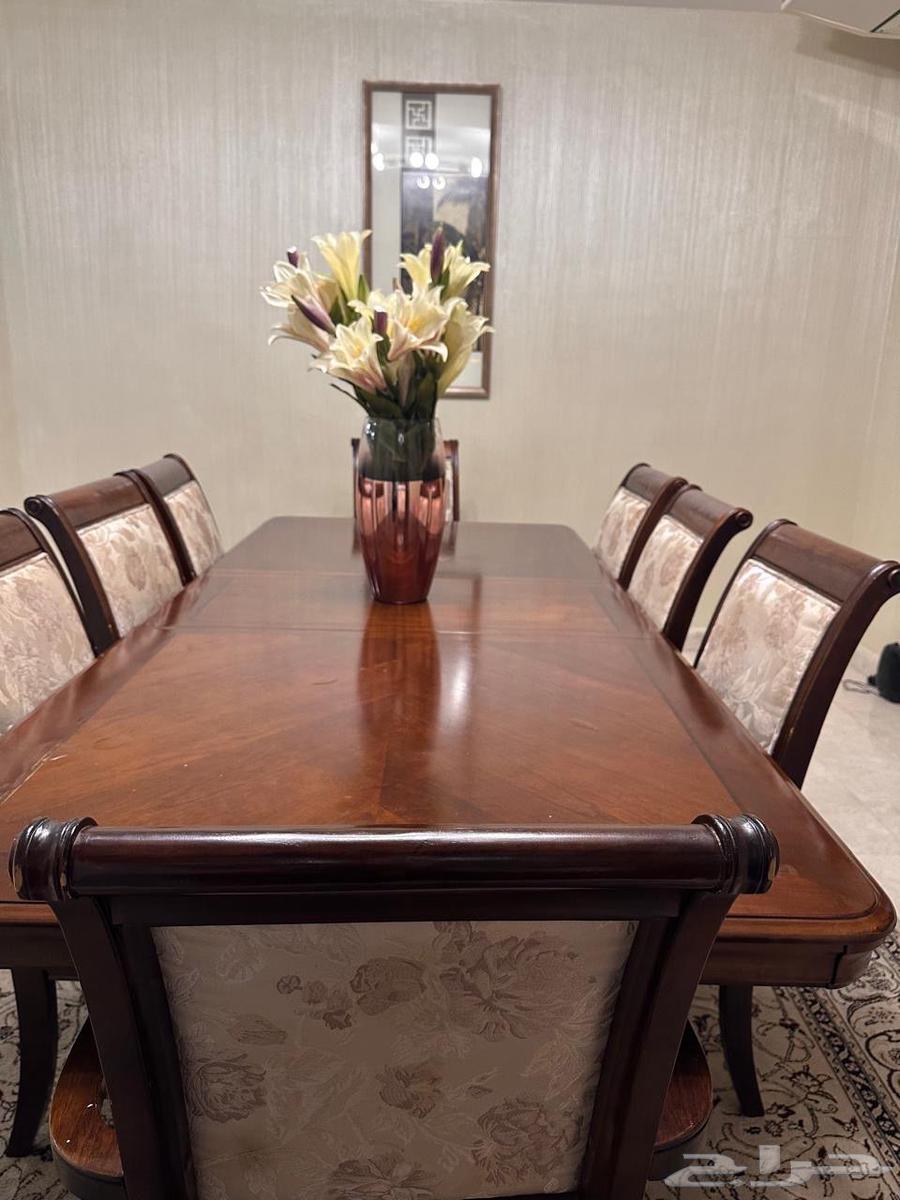 طاولة سفره للبيع64552004764035110