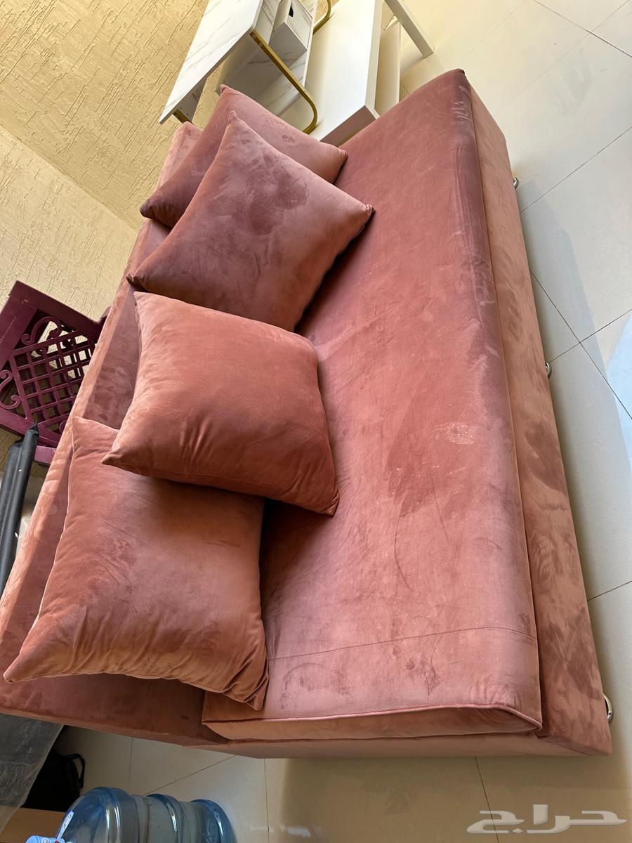 2 tables and a flawless sofa set64552076827011113