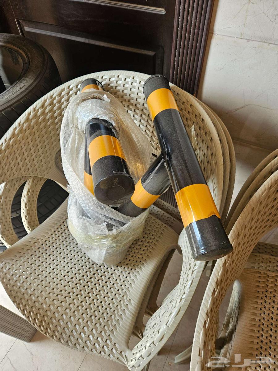 حاجز موقف السياره يدوي حرف T64552249340931111