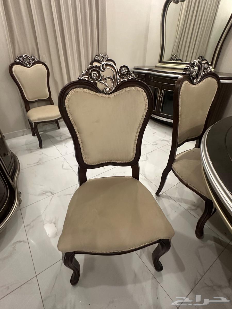 Dammam - Dining table for sale with 10 chairs, buffet, and storage cabinet64552406246530113