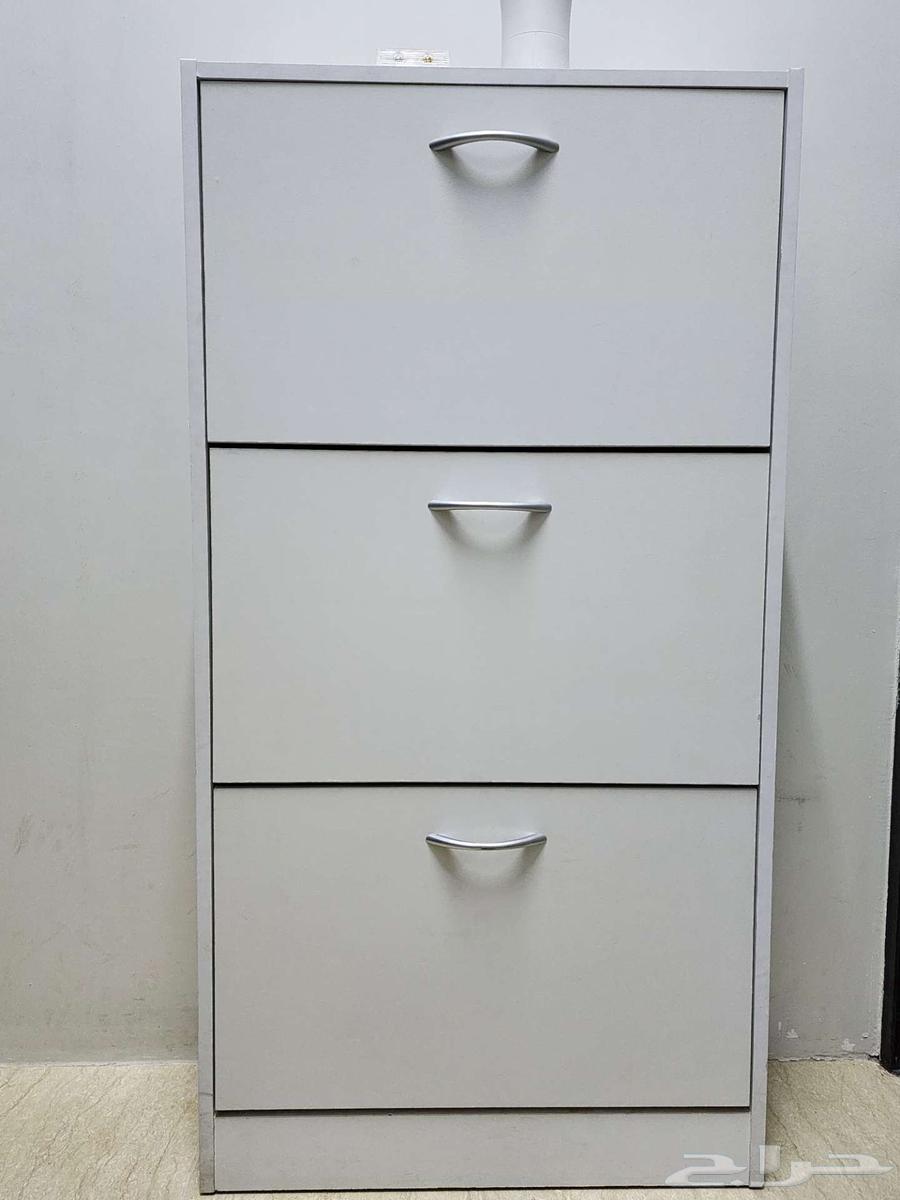 دولاب أحذية خالي من العيوب64553072738689110