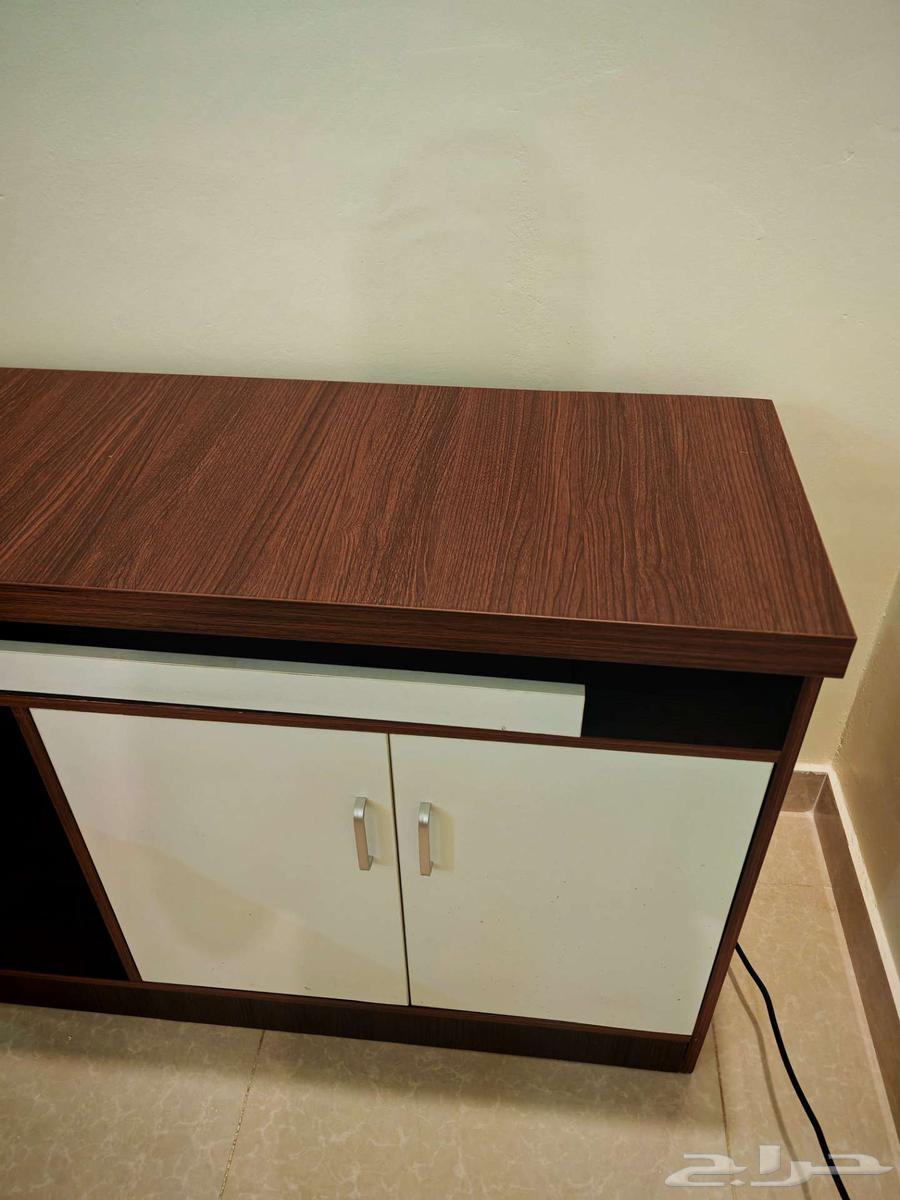 مكتب صغير للبيع شبه جديد64545160802433114