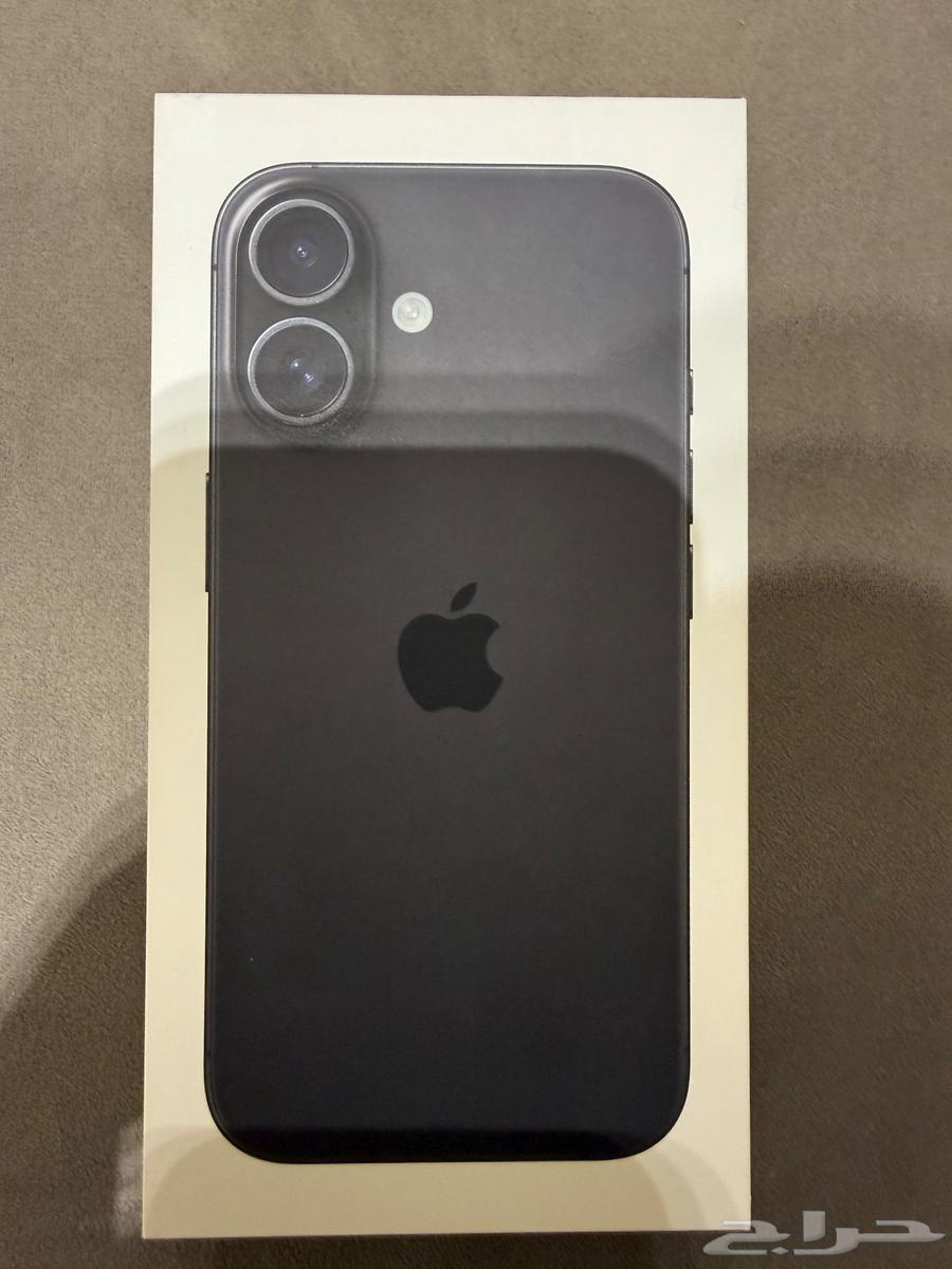 iPhone 1664554076659075113