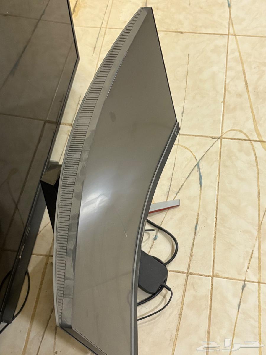 Screen for sale, very new, used for no more than 15 days64554202900866113