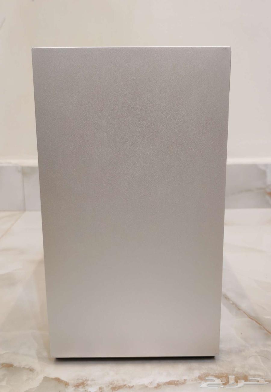 كمبيوتر العاب صغير للبيع64549022932993111