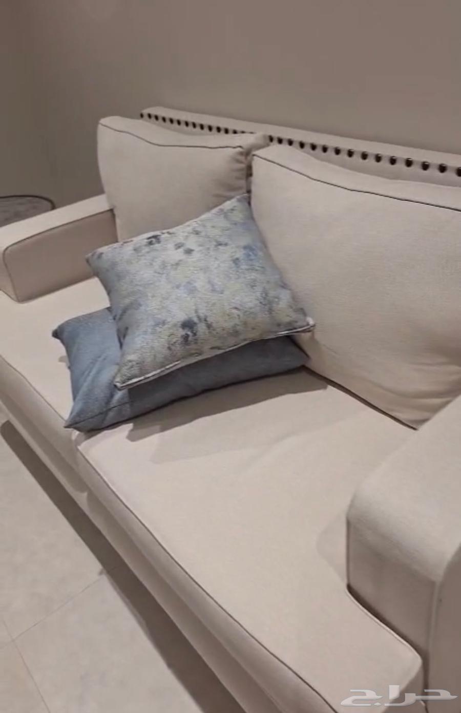 كنب جديد ونظيف جدا لم يستعمل64553285681922110