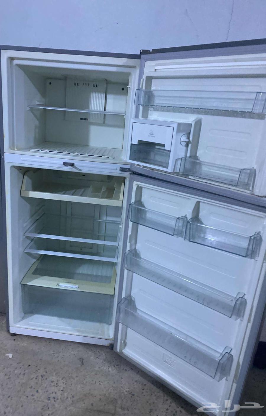ثلاجة 17 قدم نظيفه شغال شرط الموقع الخرج64552406361090111