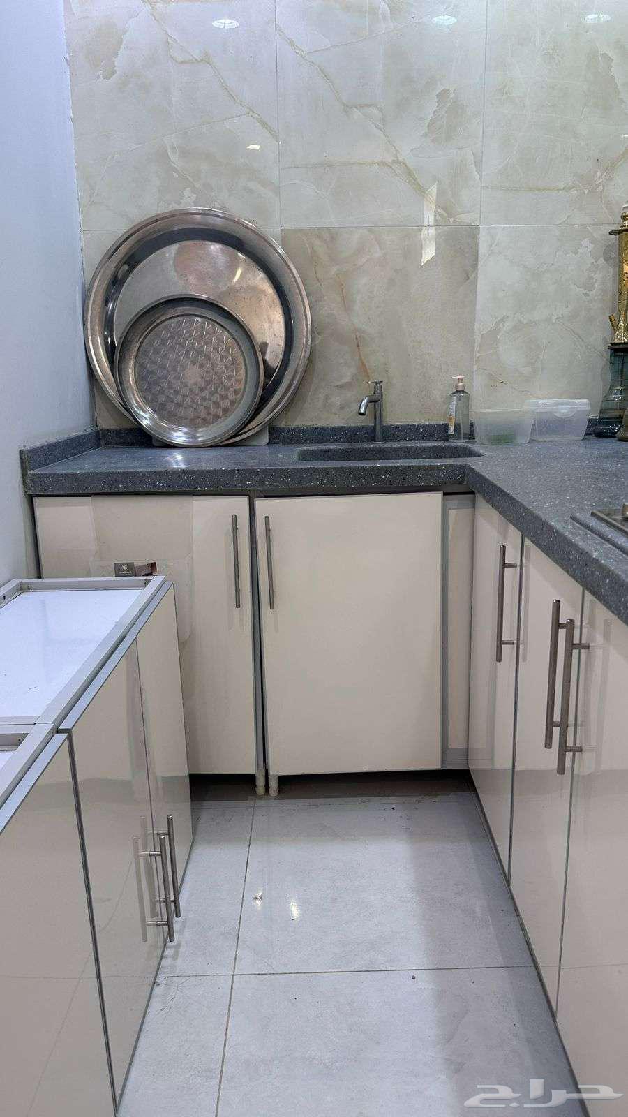 للبيع مطبخ   سطح موقد كهرابائي64547972684418112