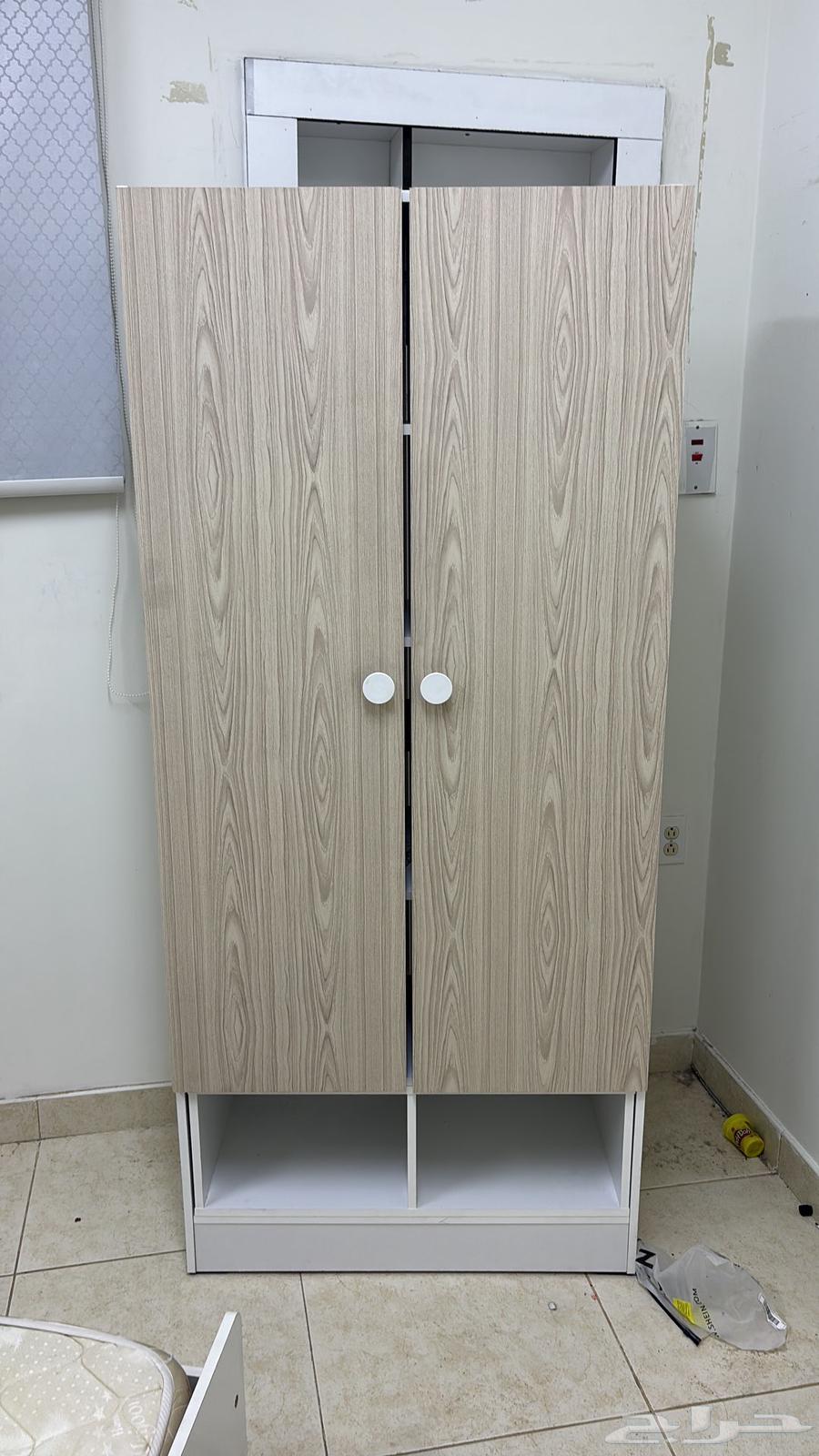 غرفة مفرد سرير و دولاب من هوم بوكس مع مرتبه64566258535809112