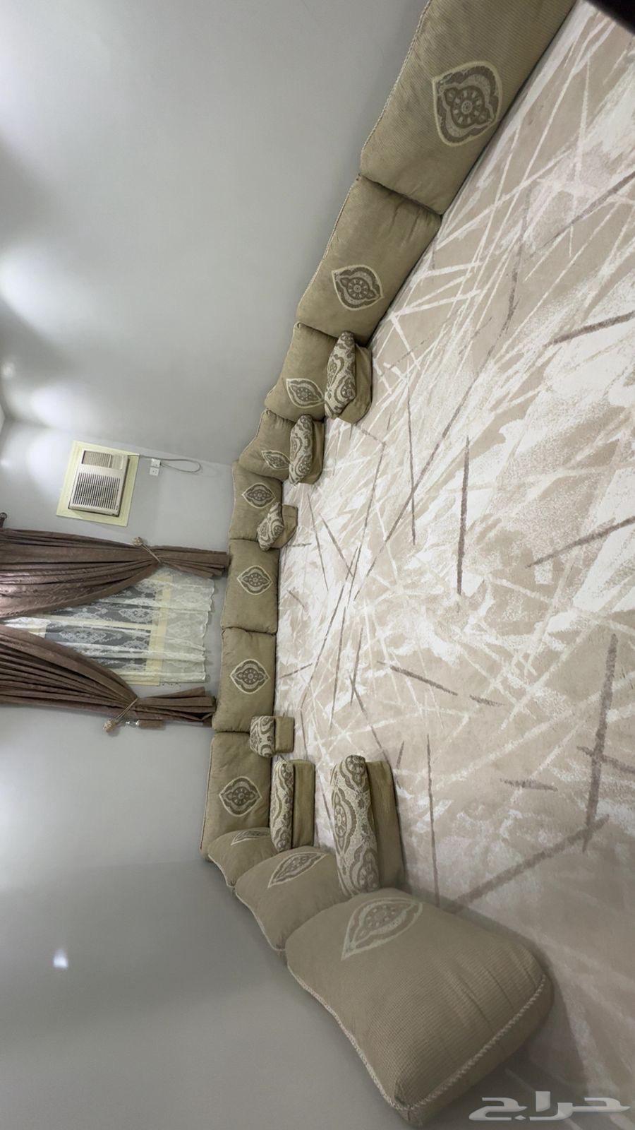 اثاث مقلط للبيع64548505042945111