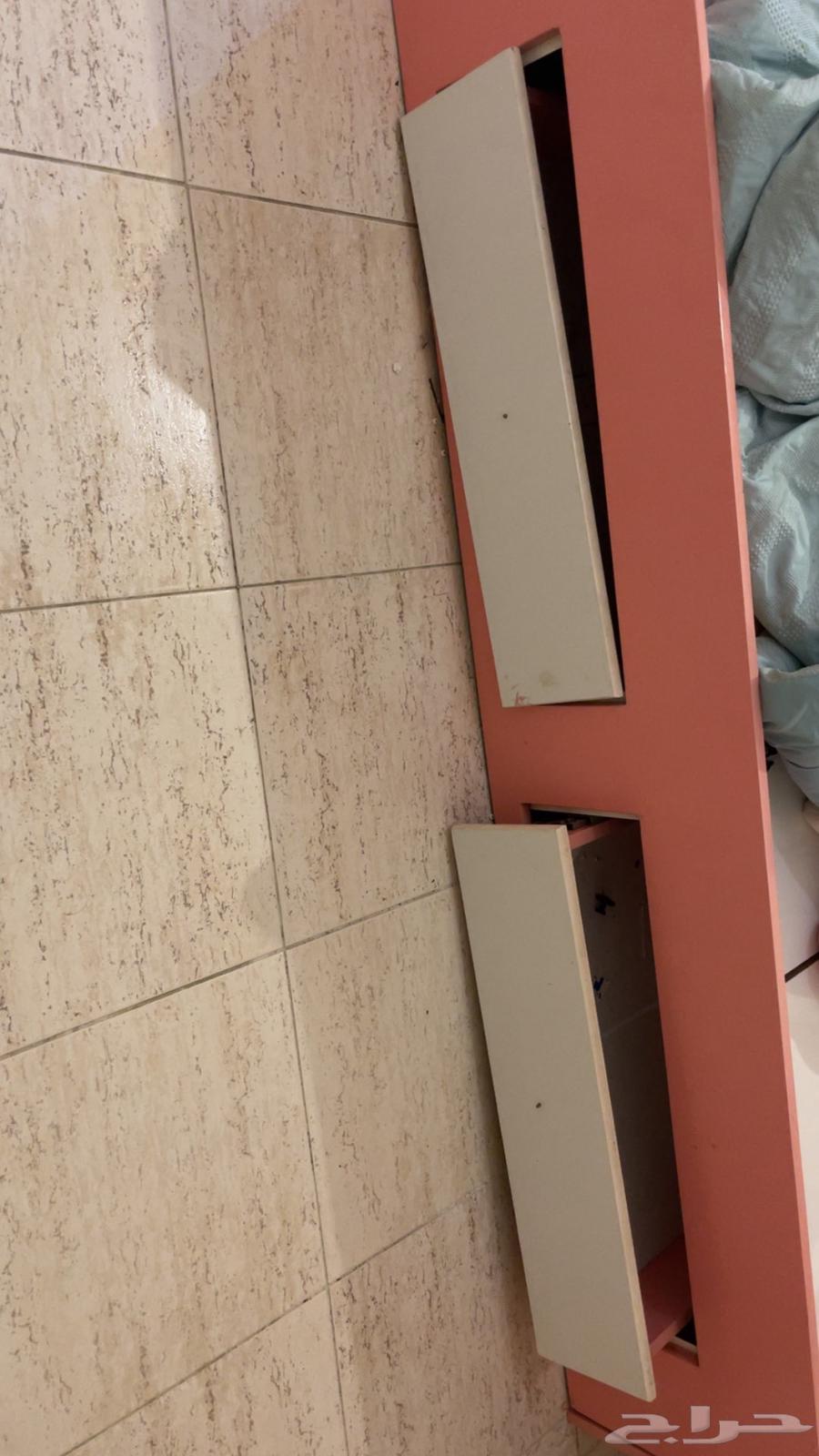 Bed for whoever needs it64549401418242111