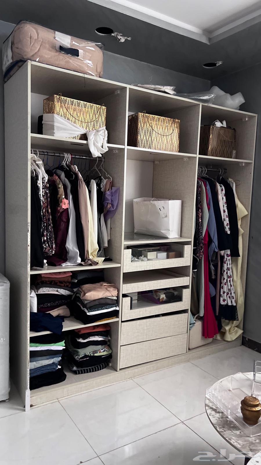 غرفة نوم من سرير ودولاب64505777269121111